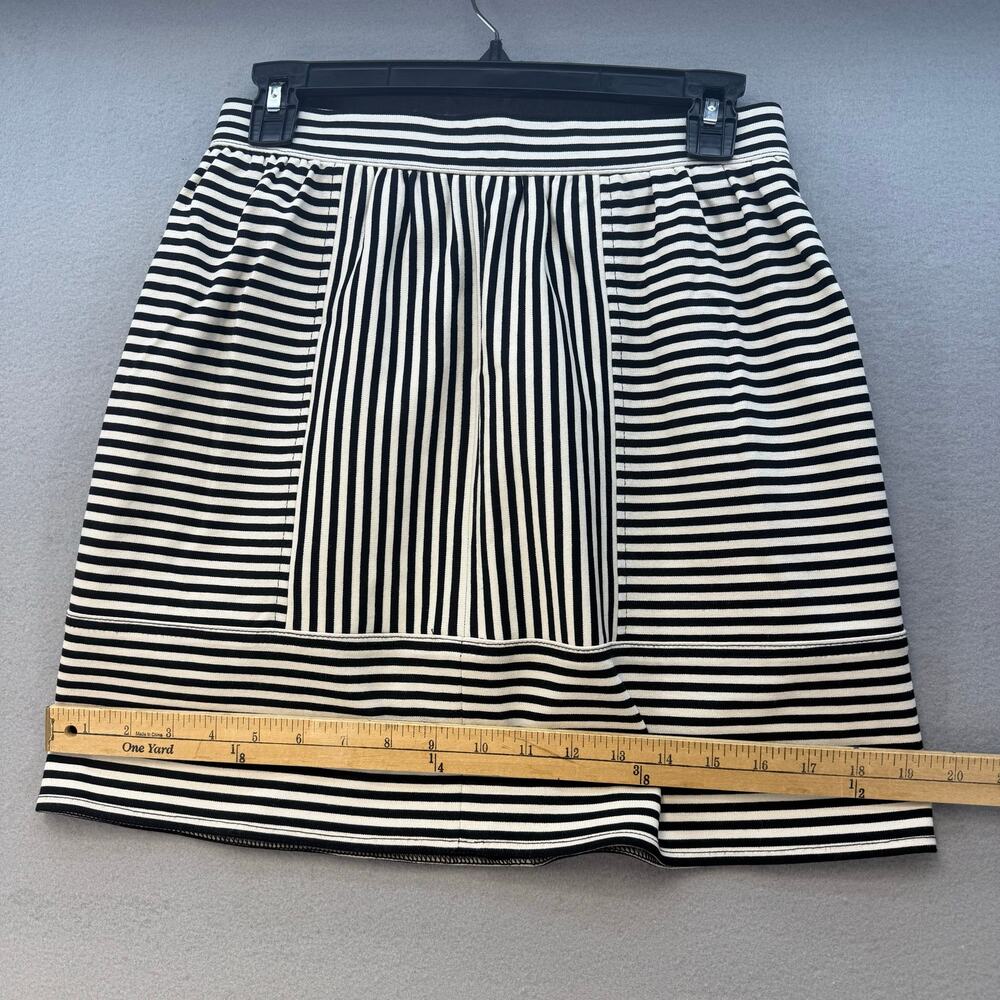 Madewell Women's Skirt Women's 2 Black White Striped Ponte Swivel Mini Preppy - Picture 9 of 9